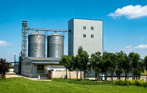 LUODATE 15 TPH computerized batching animal feed production line in Colombia